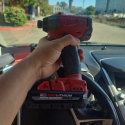 Milwaukee Fuel Brushless  Impact Drill 18 V 3 Speeds 