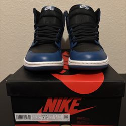 Air Jordan 1 Retro High OG 'Dark Marina Blue'
