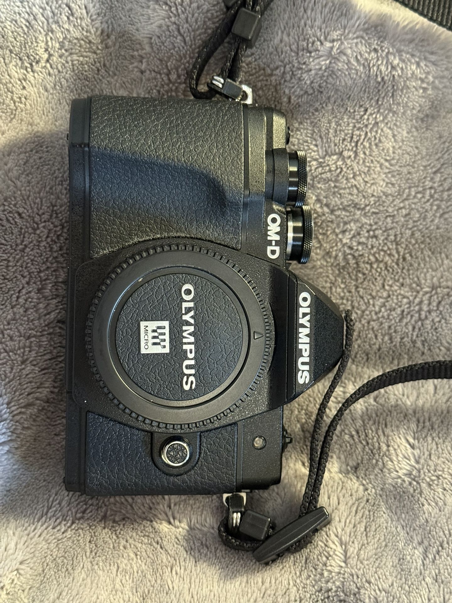 Olympus OM‑D E‑M10 Mark III