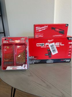 Milwaukee Hex Impact Driver Kit and Rachet