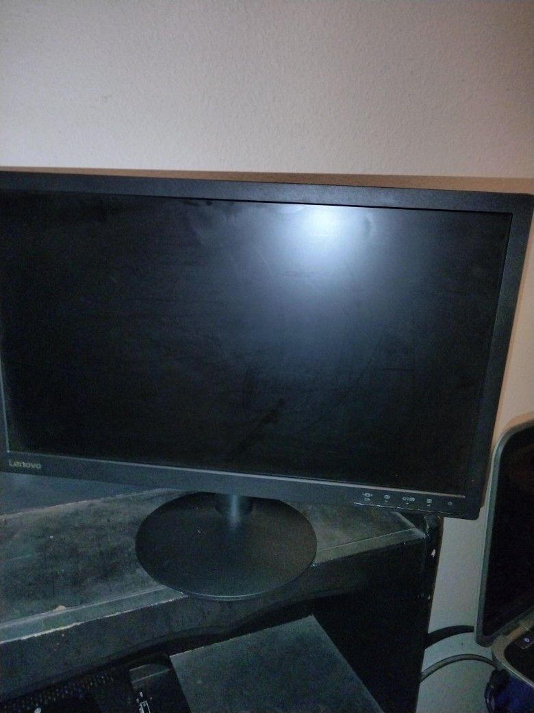 2 Computer Monitors