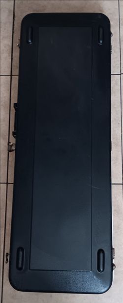 Fender Bullet Electric Guitar hardshell case