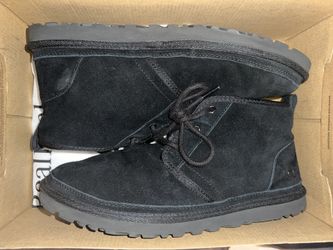 Black Uggs