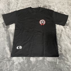 black and red chrome hearts tee
