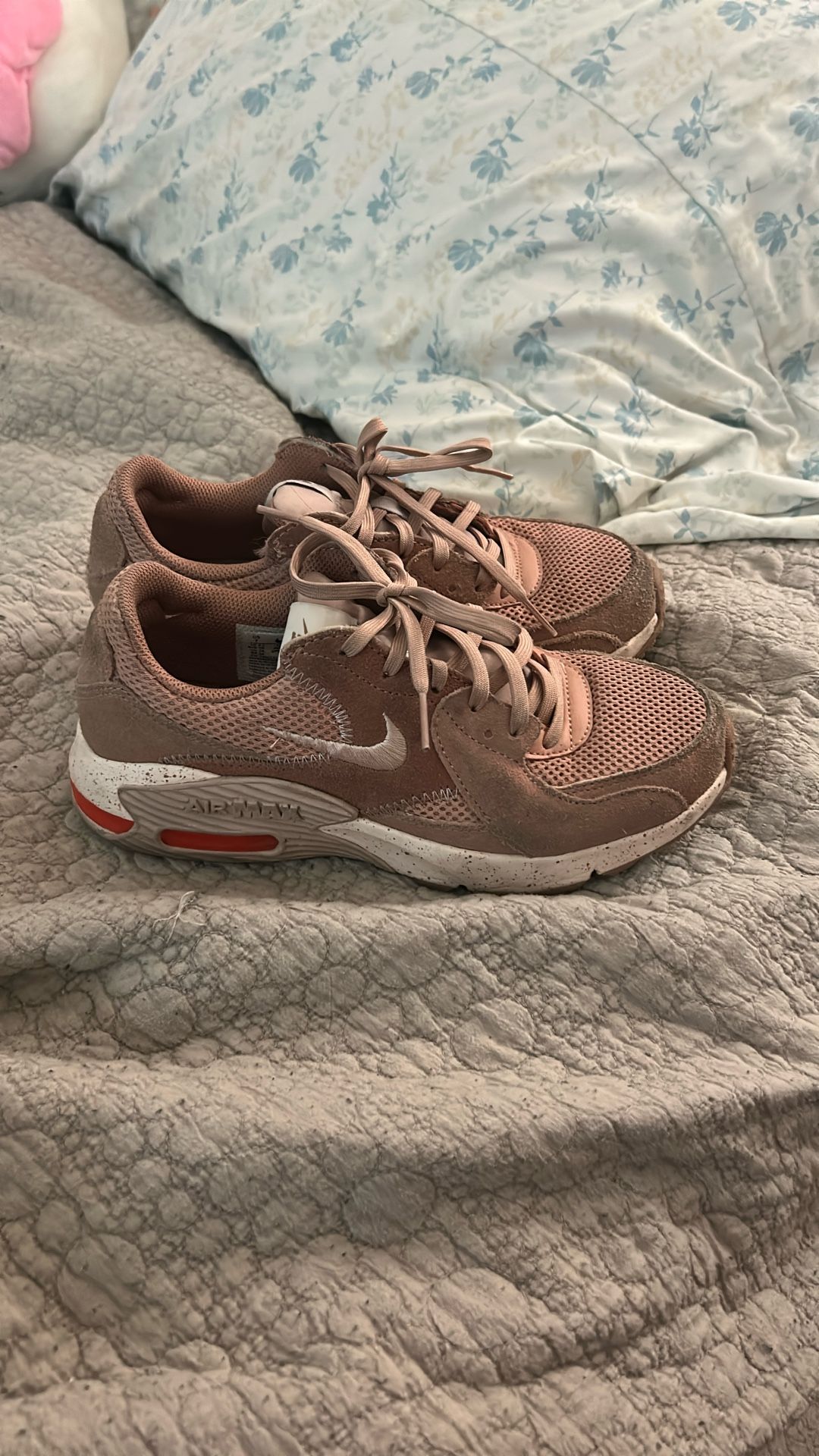 Nike shoes