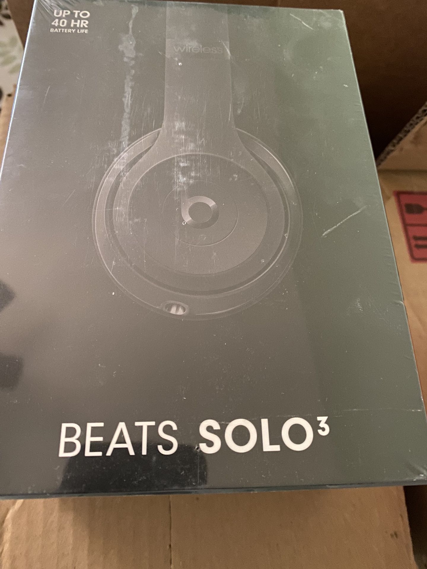 Brand New Beats Solo 3 