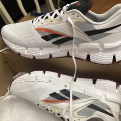 Reebok Floatzig 1 (Size 11) Brand New, Never Worn! 