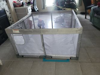 New Out Of Box Play Pen