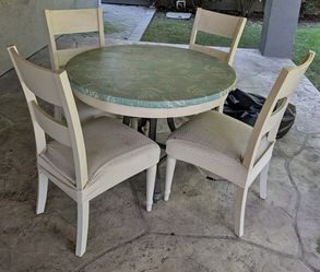 Extendable Wooden Table with leaf 4 chairs and cover