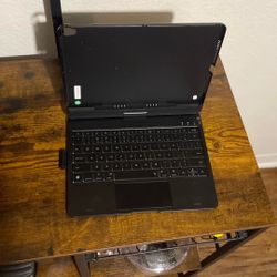 Free iPad Air 3rd Generation  Bluetooth Keyboard Case