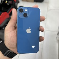 iPhone 13 Factory Unlocked 128GB! Finance For $50 Down Payment!!