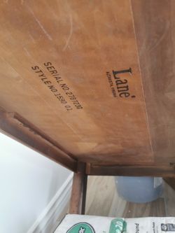 Lane Furniture solid wood coffee table set