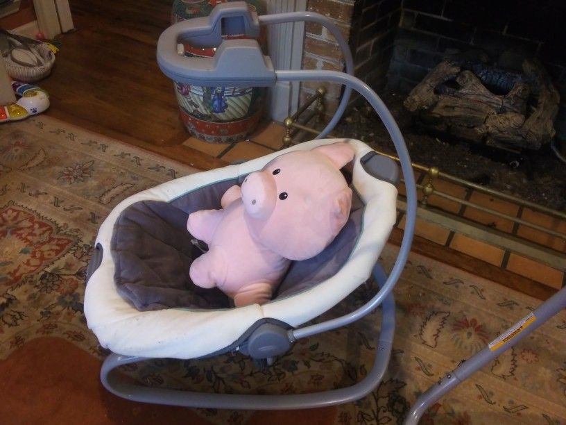 Graco Swing And Rocker