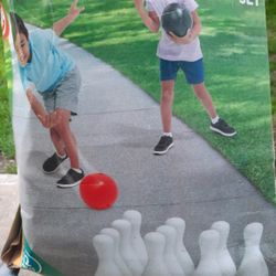 Kids Bowling Game 