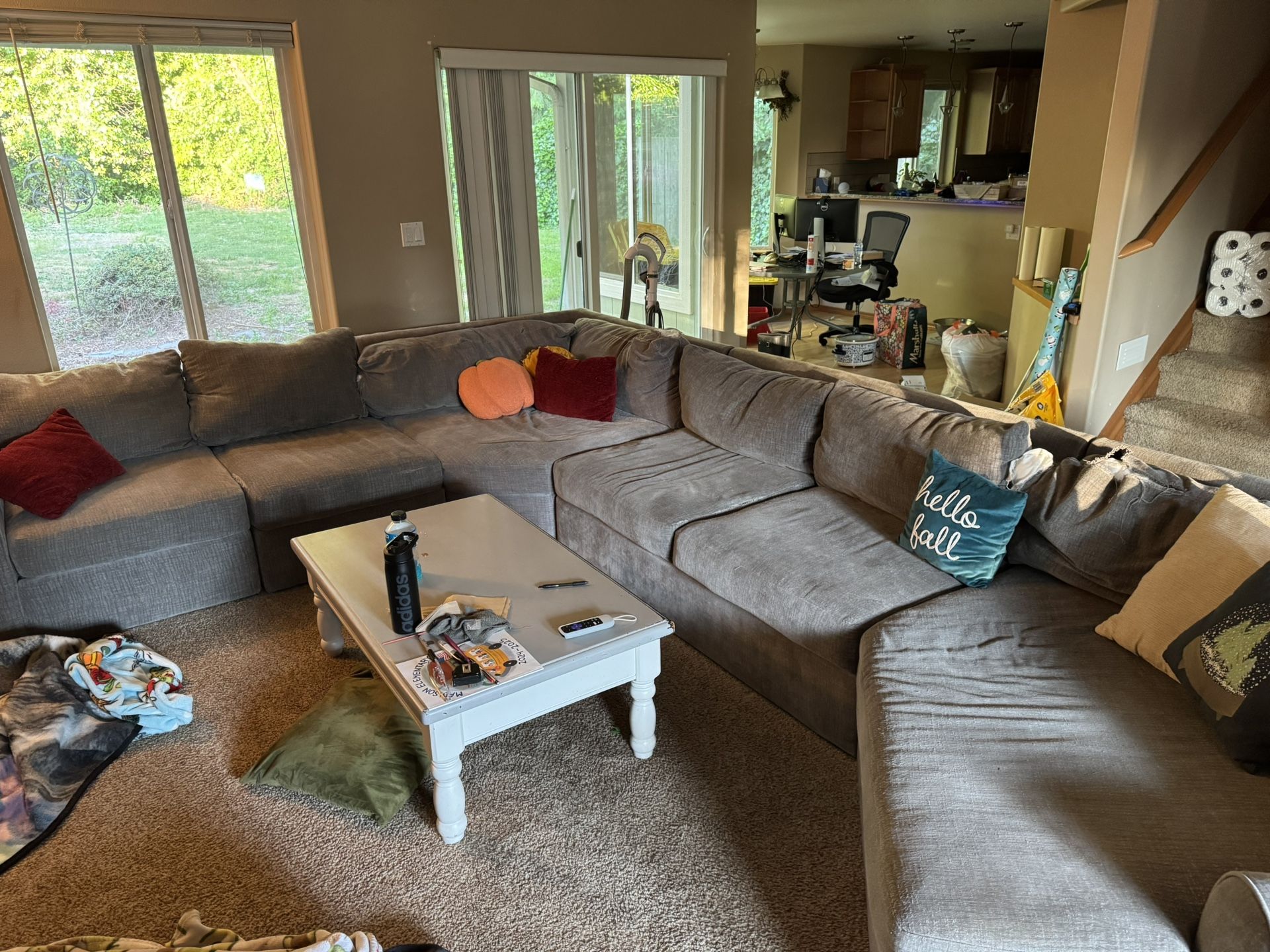 Free sectional sofa