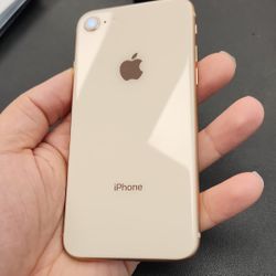 ✳️ Iphone 8 ✳️64gb ✳️unlock for any sim