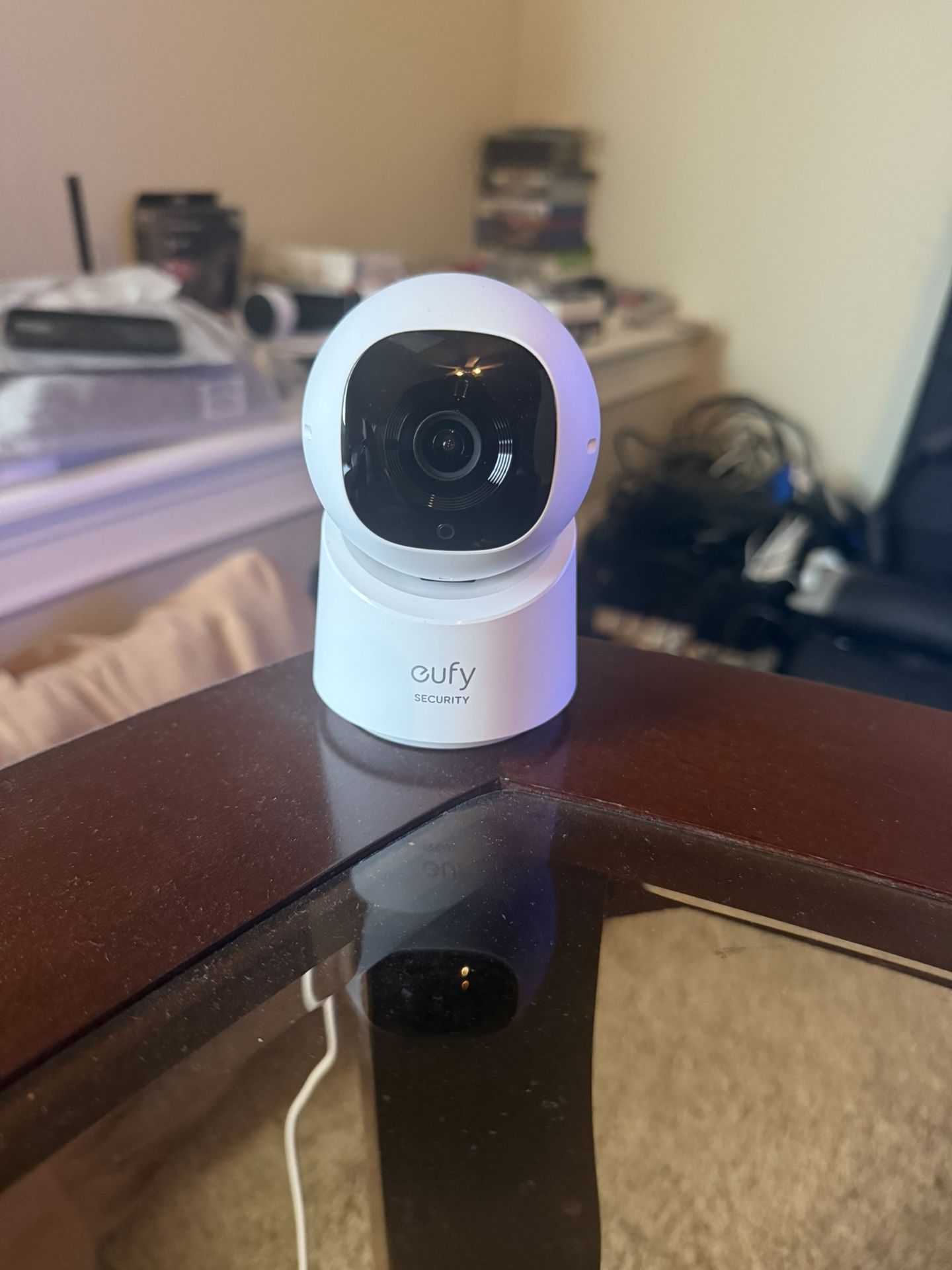 4 Eufy 2K Cameras With Built In Storage
