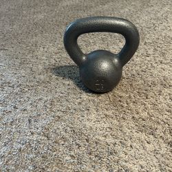 20 Lb Kettle Ball.  