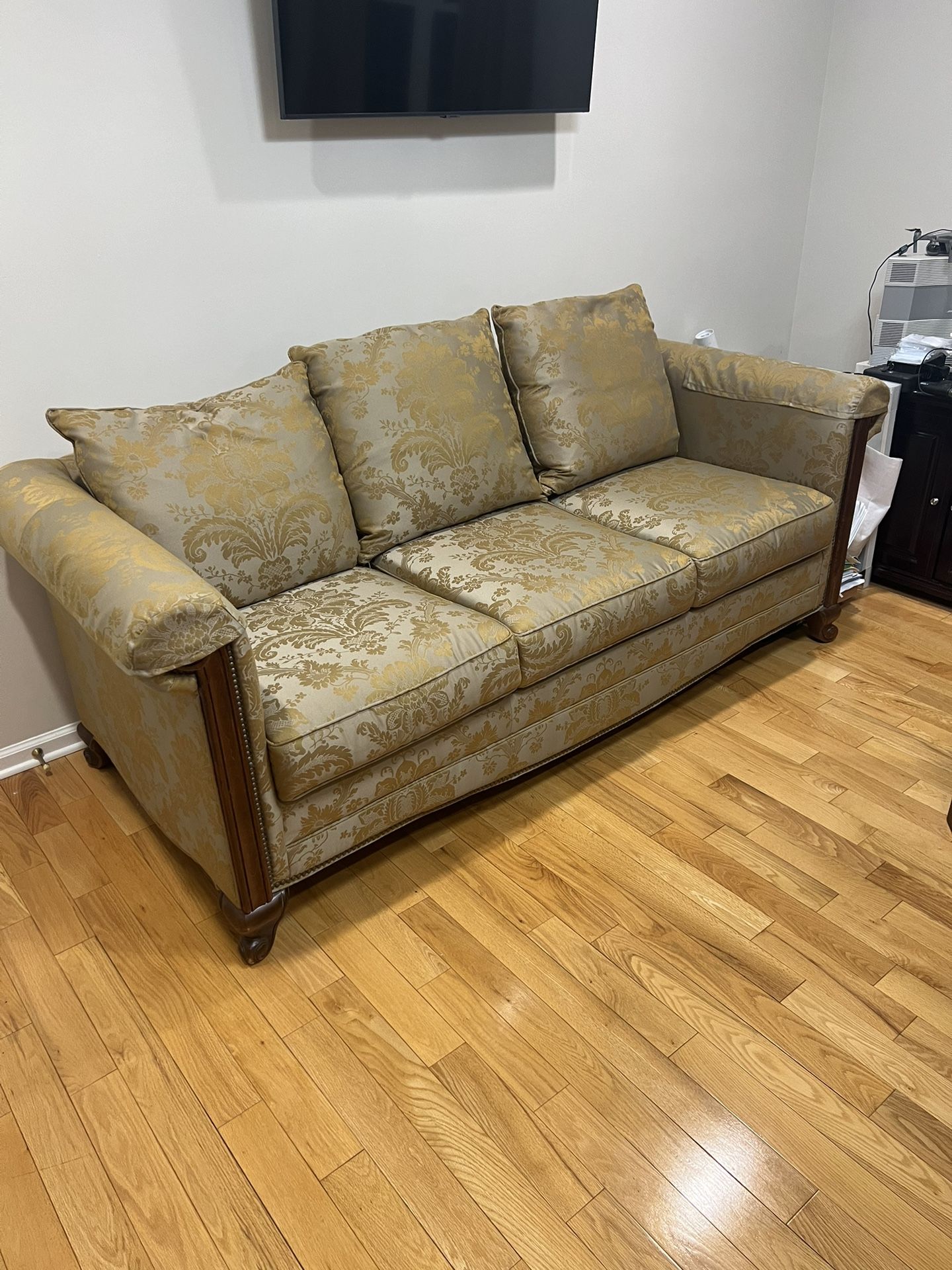 Thomasville Couch