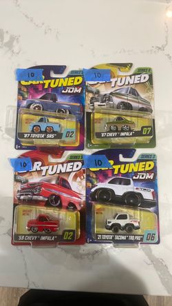 CarTuned Diecast Metal Cars Set of 4