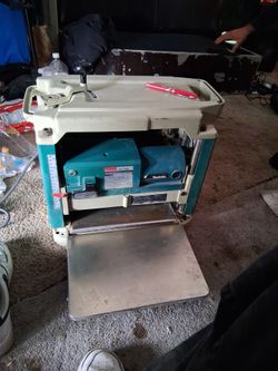 Makita planing width12"