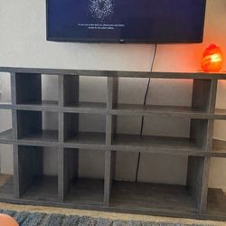 Tv stand/shelving
