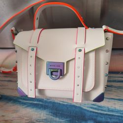 Michael Kors Manhattan Bag White