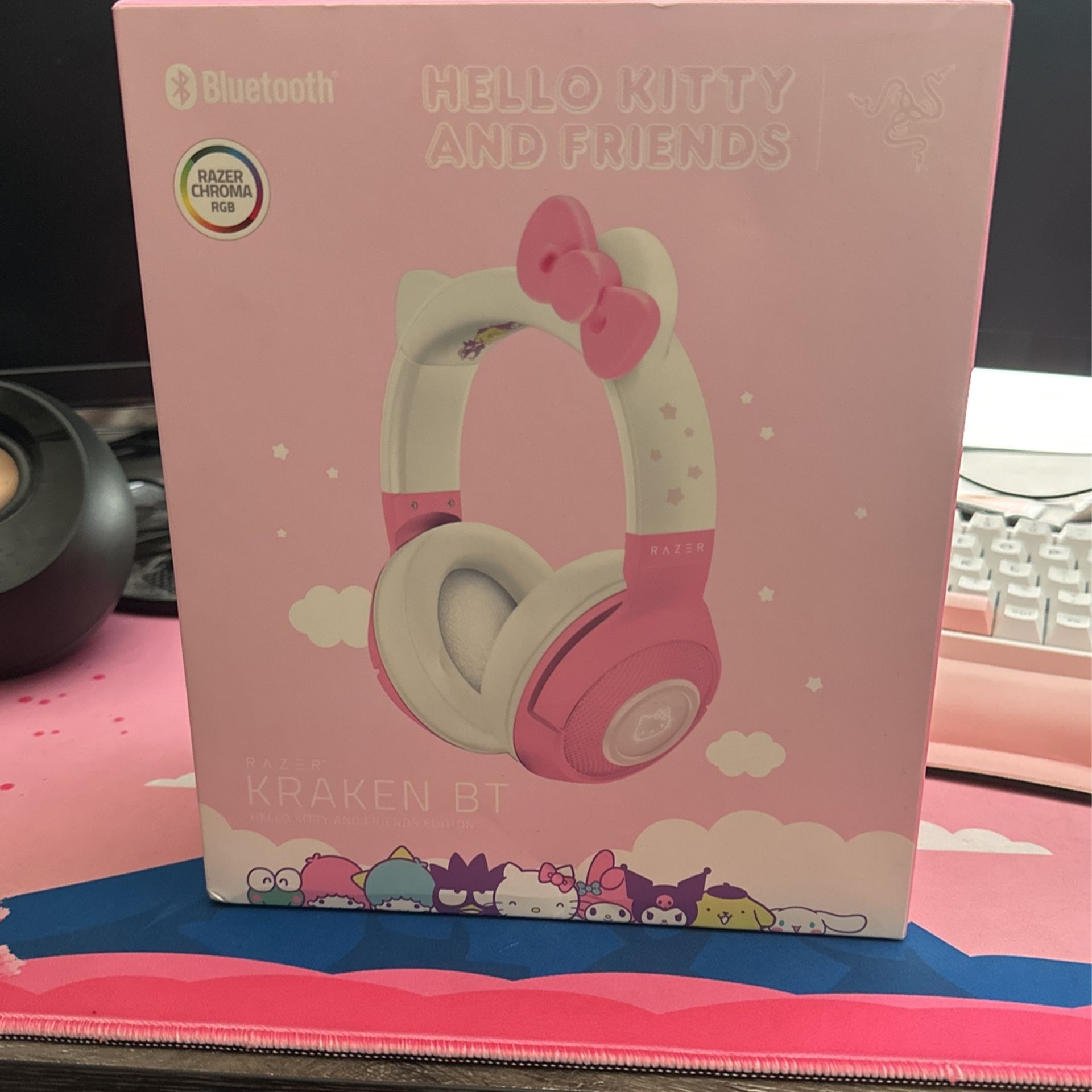 Hello Kitty And Friends Razer Kraken BT Headset