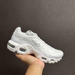 Nike Air Max Plus ( Women’s And Big Kids) 