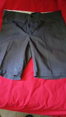 2 pairs of work shorts size 40