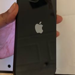 iPhone 13 (Boost Mobile)