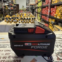 Milwaukee M18™ REDLITHIUM™ FORGE HD 12.0Ah Battery Pack