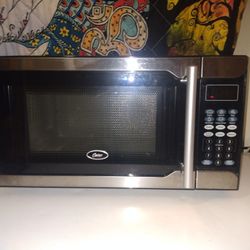 Oster Microwave 