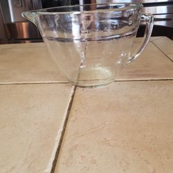 Vintage Anchor Hocking Large 8 Cup Measuring Cup Or Mixing Bowl