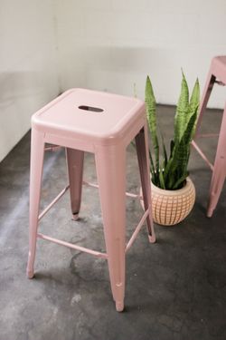 Pair of Mauve Bar Stools 🩰