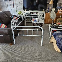 Bed (Day Bed) With Mattress