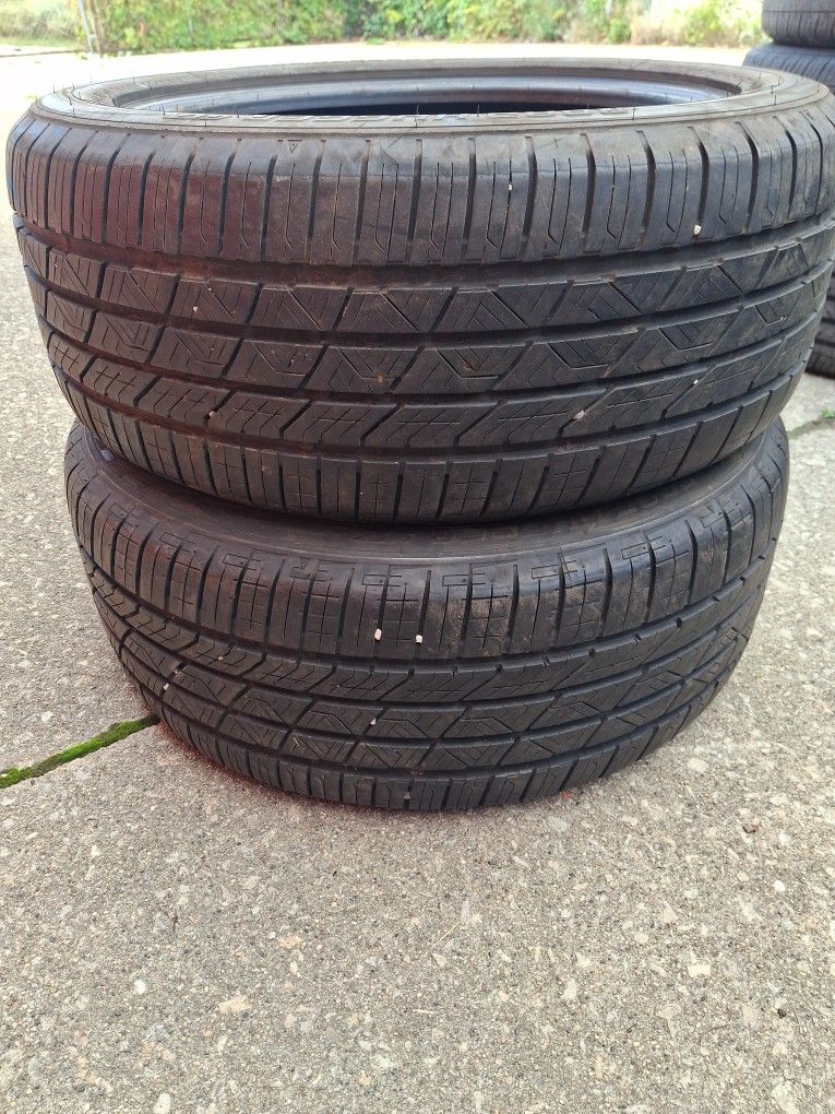 Pair 235 50 18 Road HUGGER USED DON'T INSTALL