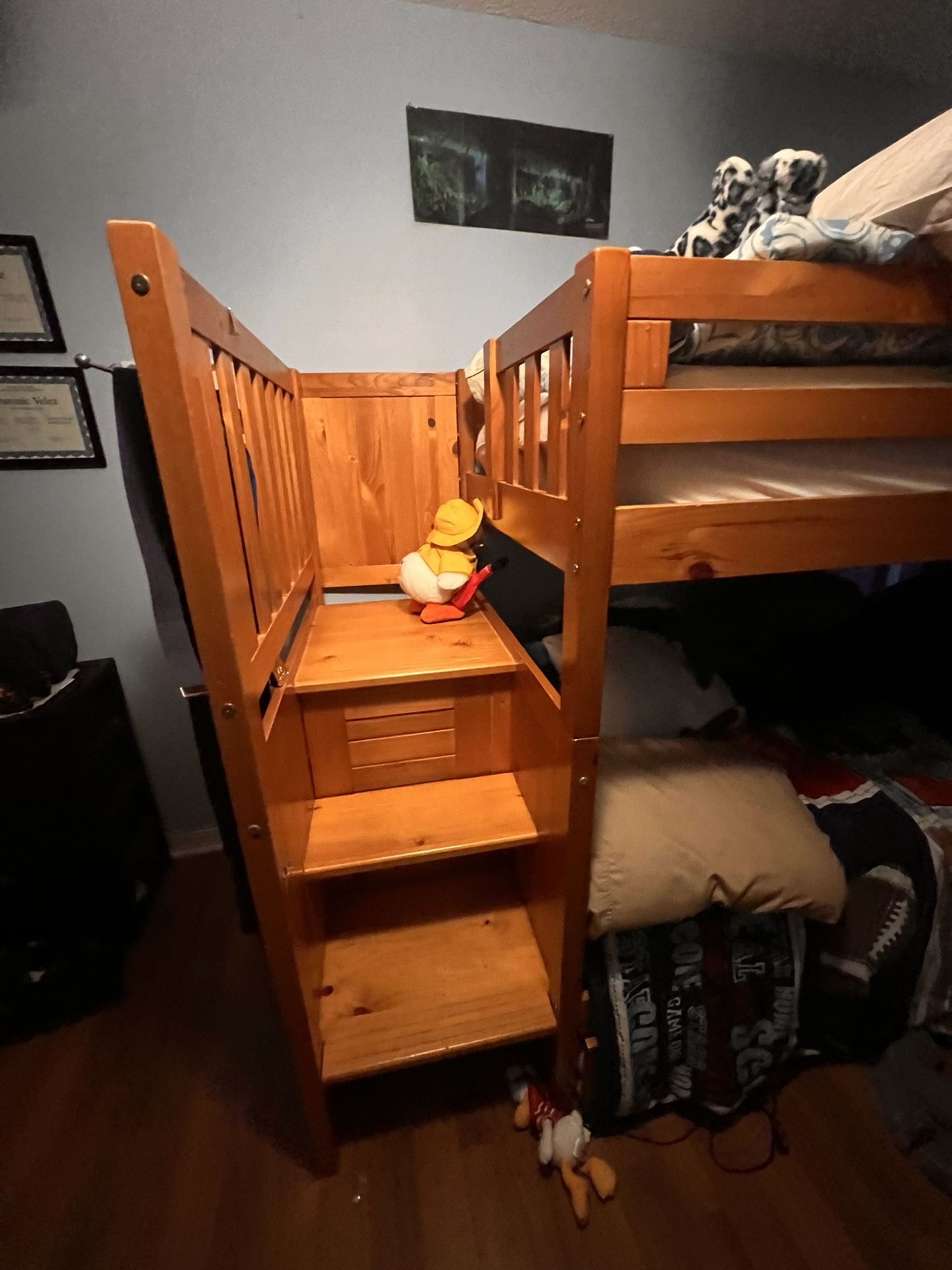 Kids Bunk Bed With Trundle