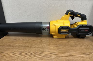 DEWALT DCBL772B FLEXVOLT 60V MAX 125 MPH 600 CFM Brushless Cordless Battery Powered Blower (Tool Only)