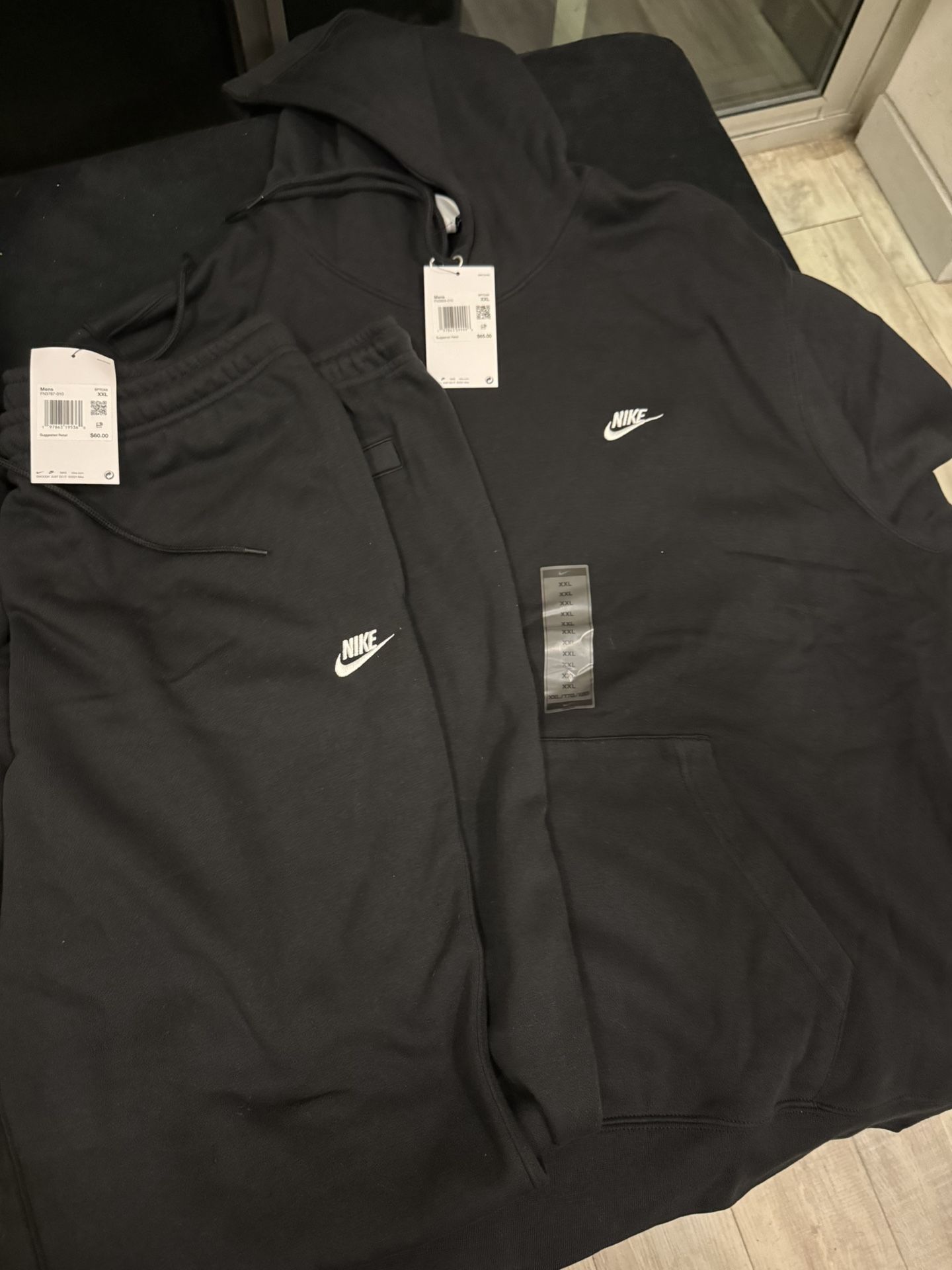2xl Nike Sweatsuits 