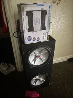 Kickers 2 10s with 12000 amp is brand new