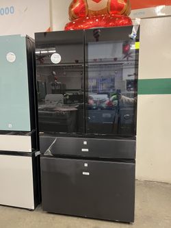 Samsung FamilyHub 4 Door Refrigerator 