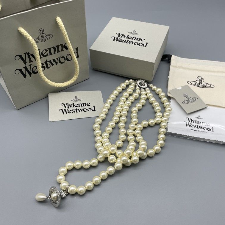 Brand new Vivienne Westwood Three Row Pearl Bas Relief Choker in Silver