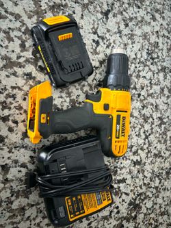 Tools (milwaukee & dewalt)