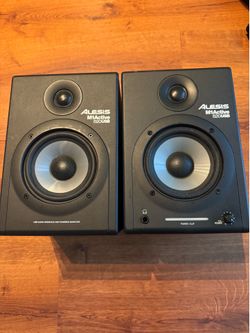 Alesis M1 Active 520 USB Powered Monitor Pair