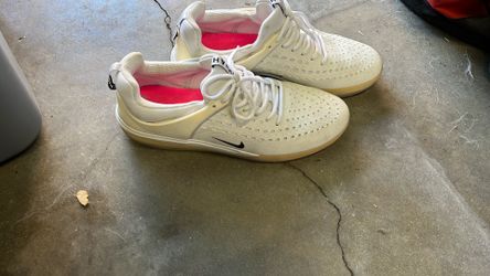 Nike shoes size 10 Men
