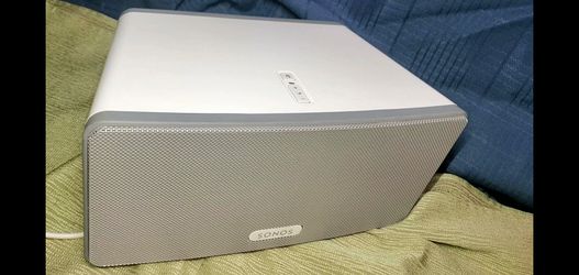 Sonos Play 3 White for Sale in - OfferUp