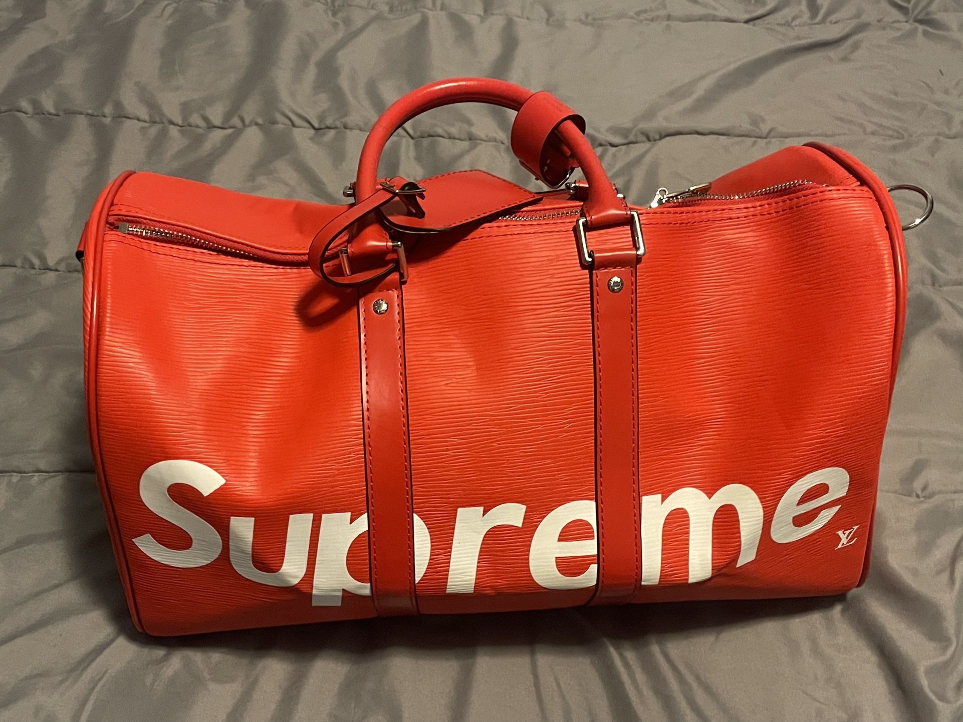  “BEST OFFER”Supreme Bag