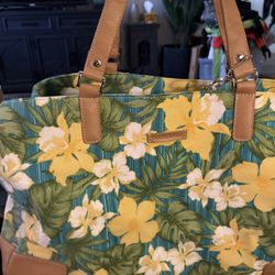 Caribbean Joe floral O Er Sized tote bag 