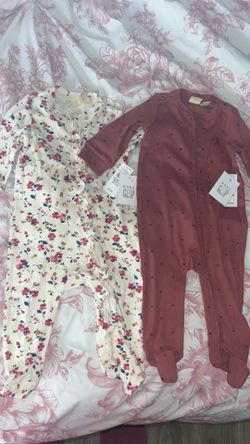 Brand New Baby GAP  Onsies 